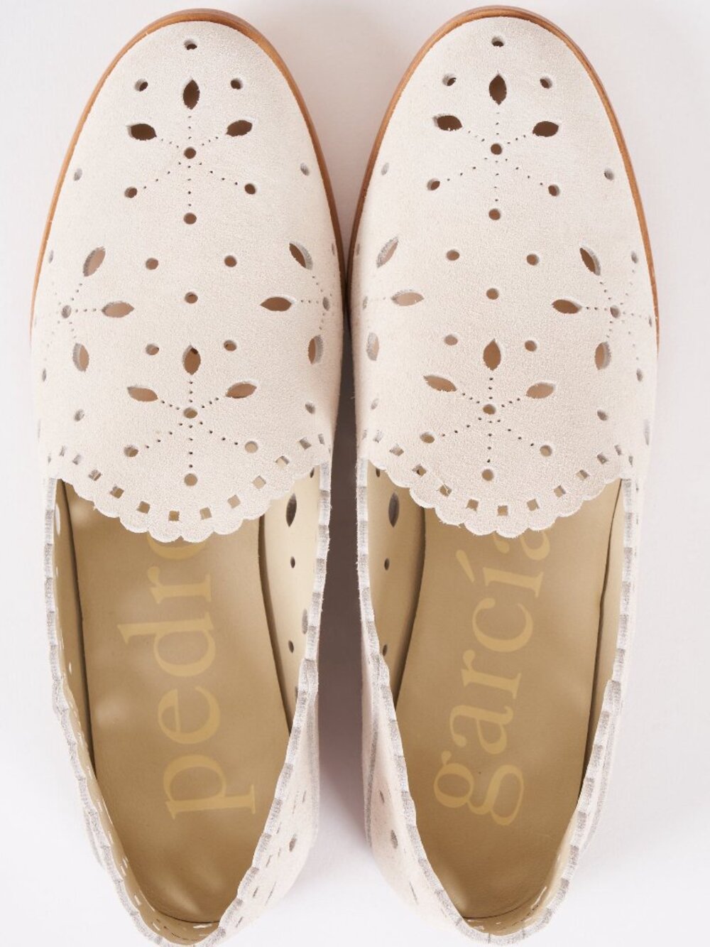 Pedro Garcia Yabel Perforated Suede Flats Basmati Castoro 39